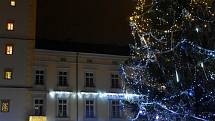 Rozsvěcování vánočního stromu v centru Litovle, 27. 11. 2020