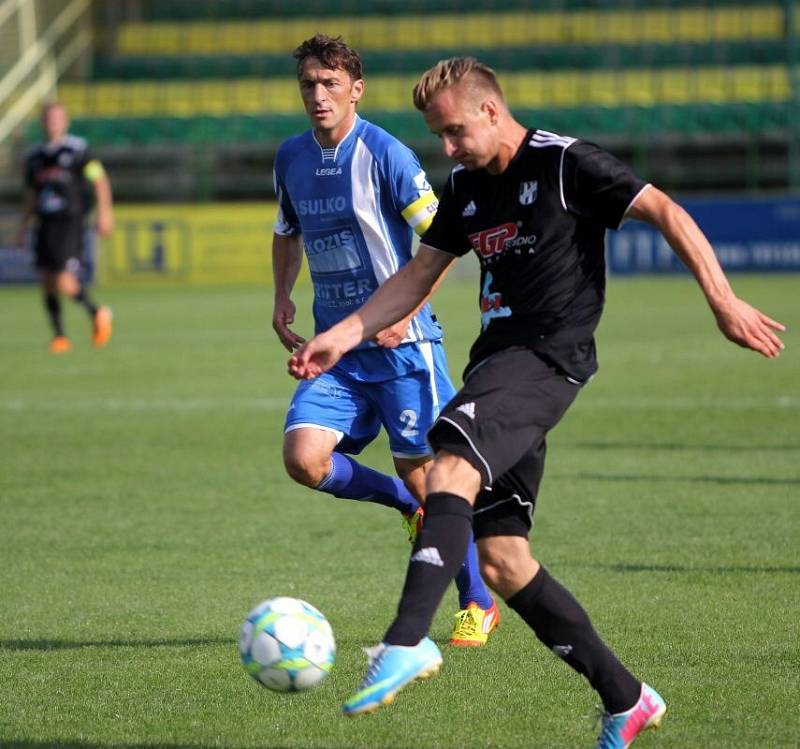 HFK Olomouc (v černých dresech) proti Zábřehu