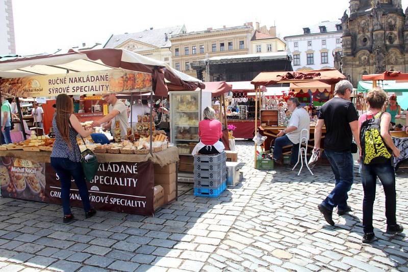 Svátky města Olomouce - sobotní jarmark na Horním náměstí