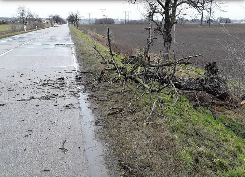 Následky silného větru v Olomouckém kraji, 4.2. 2020