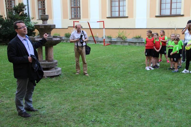 Zahájení výstavy Příběhy házené v olomouckém Vlastivědném kraji