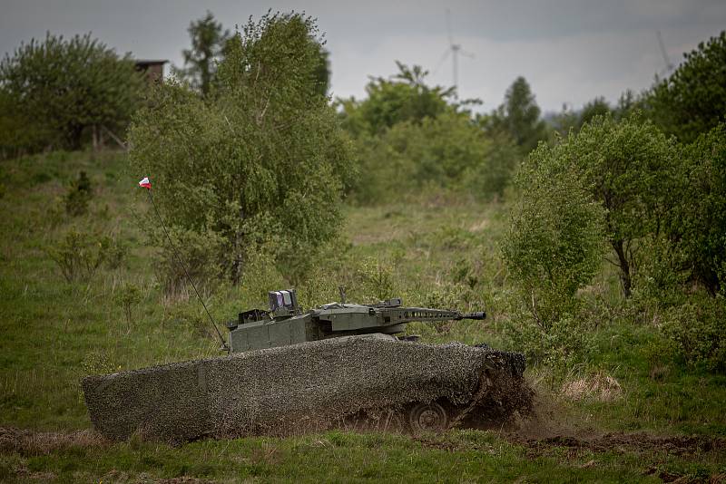 Obrněnec Lynx KF41 na mediálním dnu při testování bojových vozidel pěchoty (BVP) z tendru pro českou armádu ve vojenském prostoru Libavá, 27. května 2021