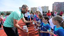 Olympijský trénínk na ZŠ Heyrovského v Olomouci pod vedením Michaely Hrubé, Štěpána Janáčka, Šárky Kašpárkové a Michala Pogányho