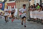 Součástí Olomouckého půlmaratonu je i Rodinný běh. V 17 hodiny se na něj vydaly stovky účastníků.