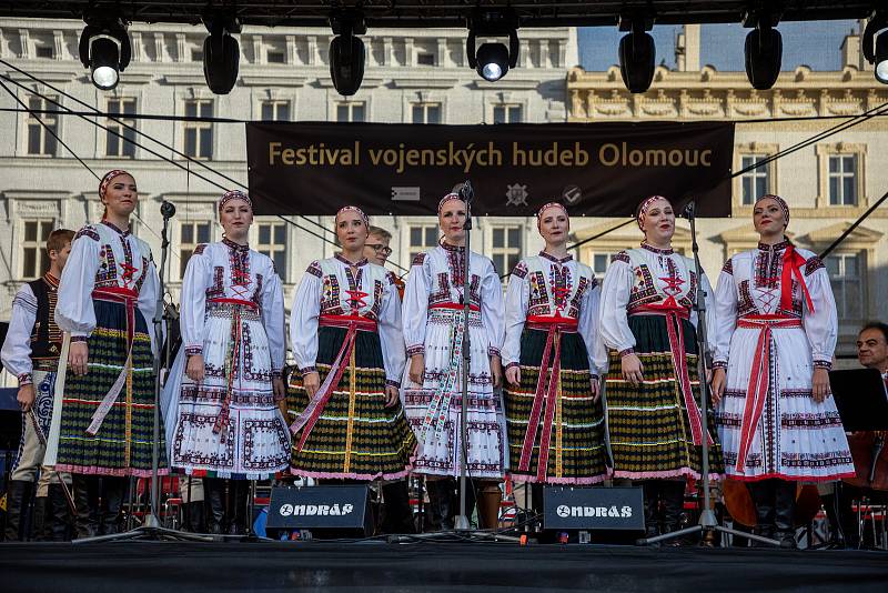 V centru města se uskutečnil festival vojenských hudeb, 27. srpna 2021 v Olomouci.