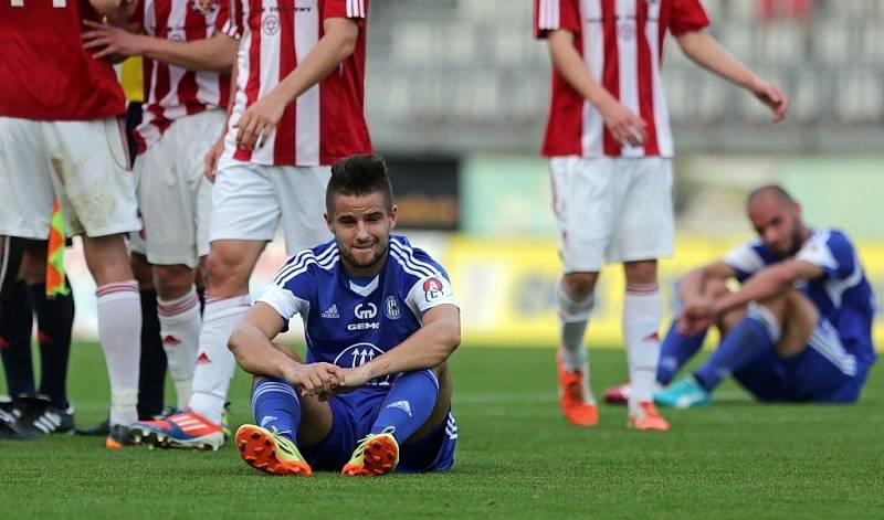 V sobotu Sigma prohrála v poháru s Třincem 0:1. V soutěži končí.