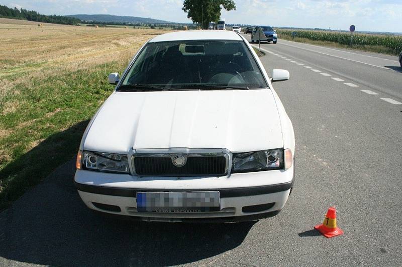 Nehoda se stala poblíž odbočky na Štarnov.