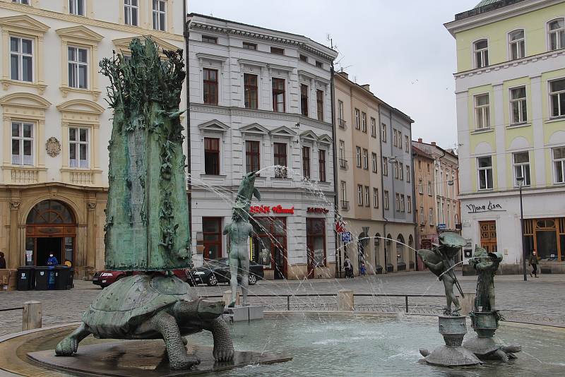 Olomoucké kašny s tryskající vodou - 29. 4. 2021