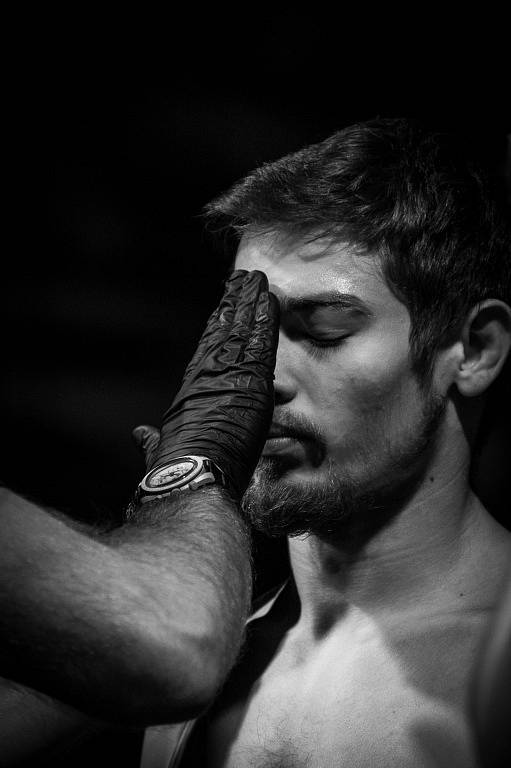 Galavečer MMA, K-1 a boxu v Olomouci, neděle 9. října 2022.