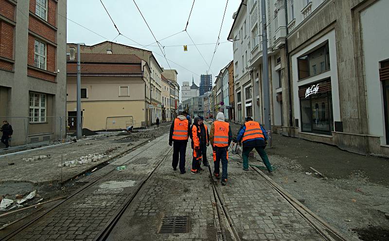 Ulice 8. května v Olomouci ke konci listopadu 2020