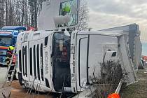 Havárie nákladního auta na dálnici D 35 u Velkého Újezdu - 17. 3. 2022