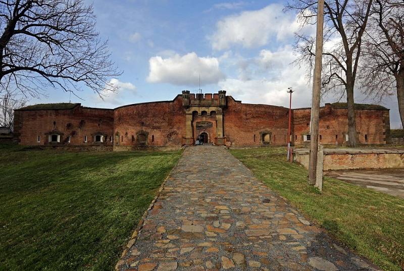 Fort č. XXII olomoucké pevnosti, tzv. "Lazecký" v Černovíře