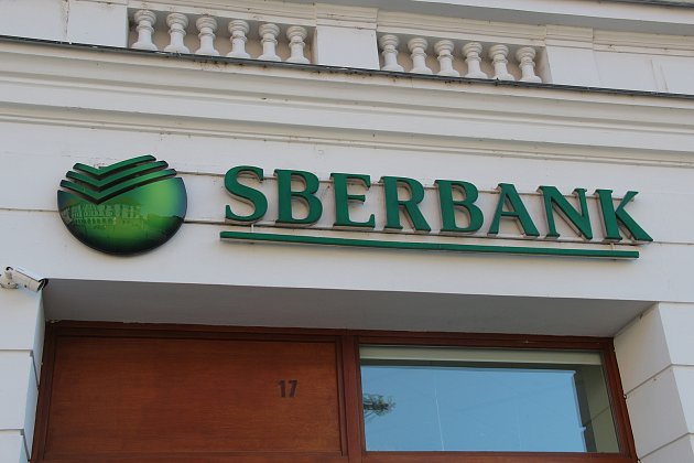 Peníze uvízlé ve Sberbank: radnice ruší námitky, Žďár tam má 60 milionů korun