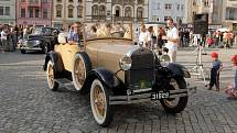 Veteránské Moravia Rallye na Horním náměstí v Olomouci