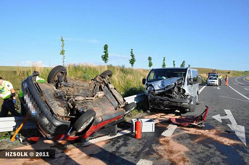 Tragická srážka felicie a dodávky u Bezměrova