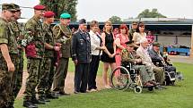 Army Day na baseballovém hřišti na Lazcích