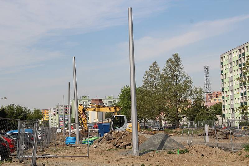 Stavební práce v Zikově ulici, 12. května 2022
