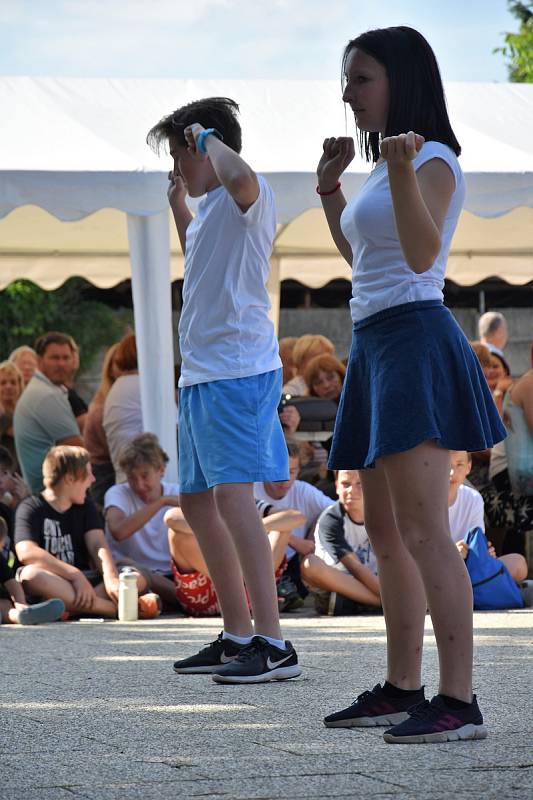 Zakončení školního roku na ZŠ v Senici na Hané, 21. 6. 2019