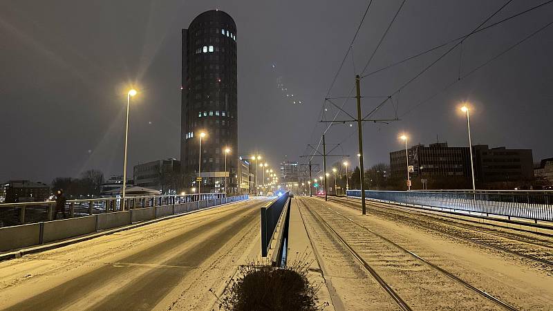 Třída Kosmonautů v Olomouci, únor 2021