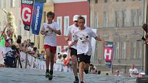 Součástí Olomouckého půlmaratonu je i Rodinný běh. V 17 hodiny se na něj vydaly stovky účastníků.