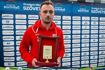 Záložník divizního FK Nové Sady Zdeněk Fládr si zahrál za reprezentaci v malém fotbalu a na Nations Cupu v Maďarsku se stal nejlepším střelcem.