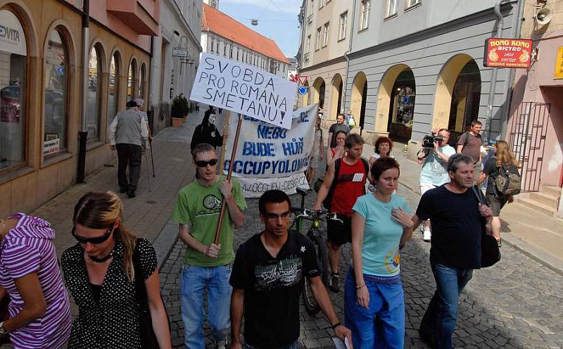 Protestní průvod proti věznění Romana Smetny v Olomouci