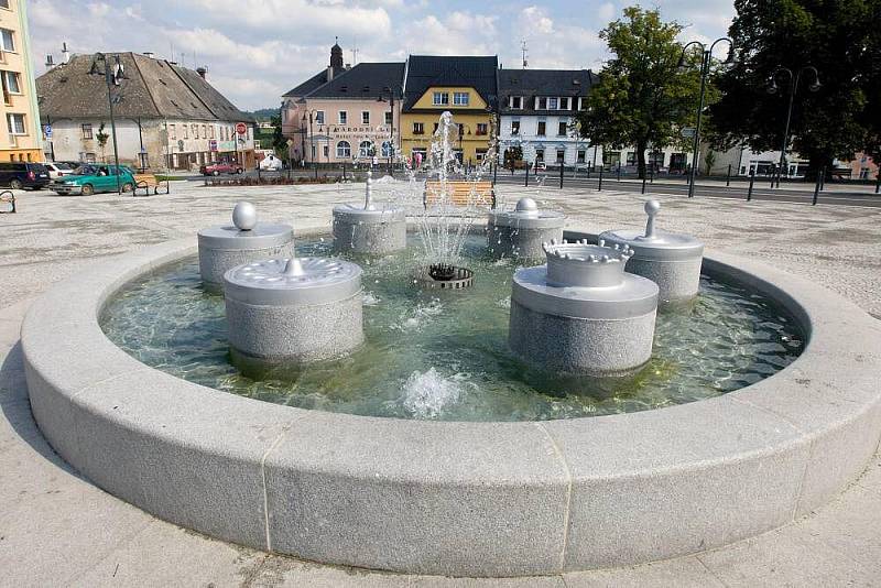 Zrekonstruované náměstí v Moravském Berouně