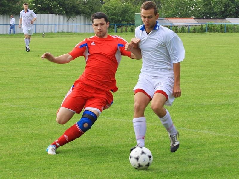 FK Šternberk (v červeném) vs. FC Kralice na Hané