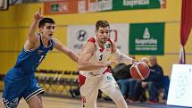 Olomoučtí basketbalisté prohráli doma v NBL s USK Praha 85:104.