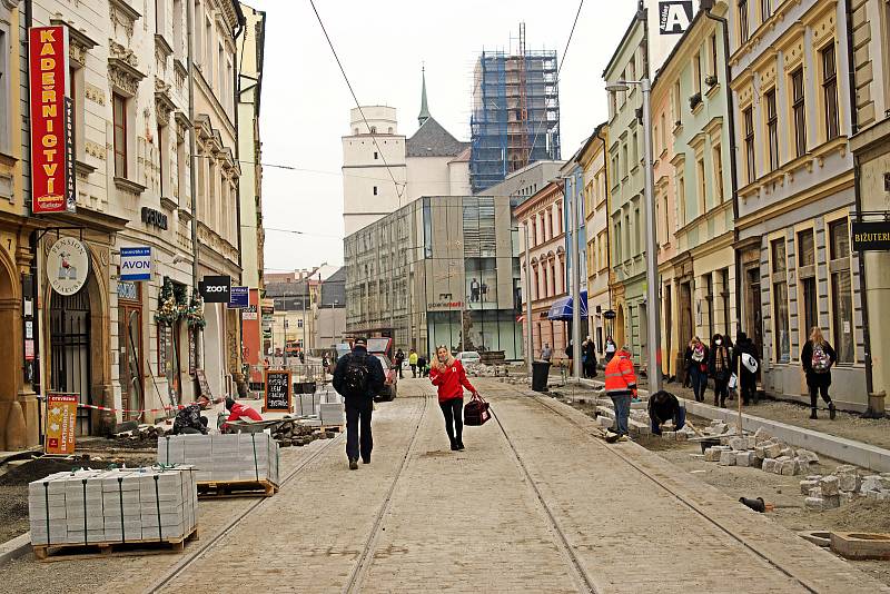 Ulice 8. května v Olomouci ke konci listopadu 2020