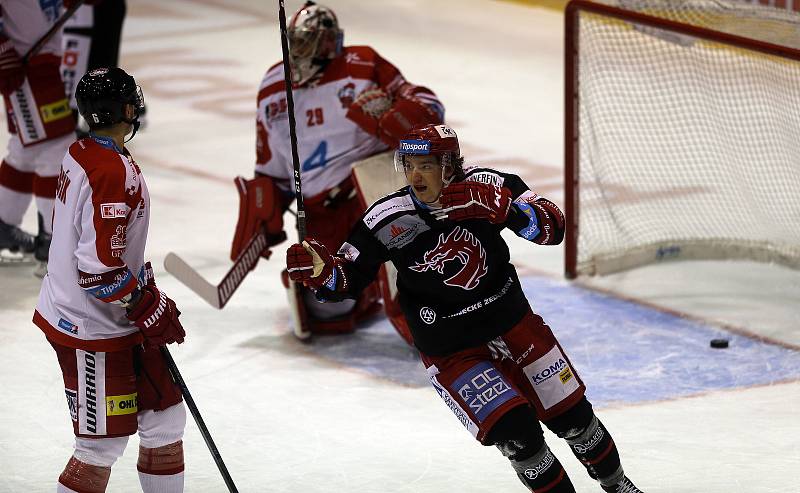 HC Olomouc vs.  Oceláři Třinec