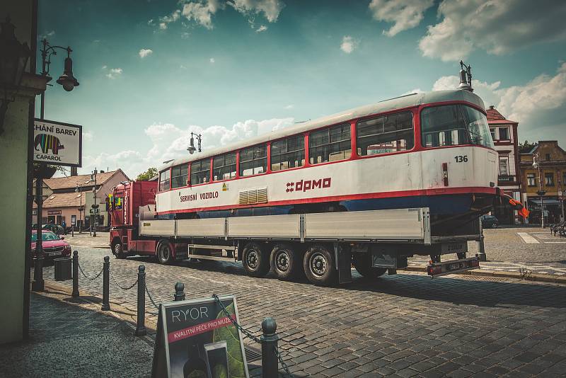 Olomoucká tramvaj T3 v centru Brandýse nad Labem-Staré Boleslavi