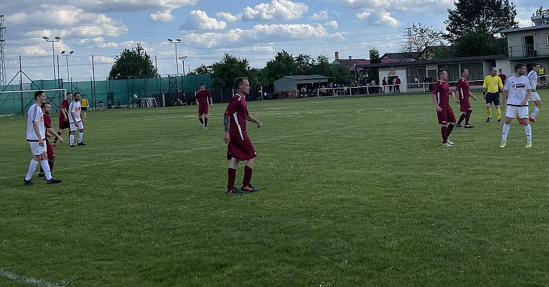 Okresní přebor: Sokol Střelice (v červeném) - FK Přáslavice