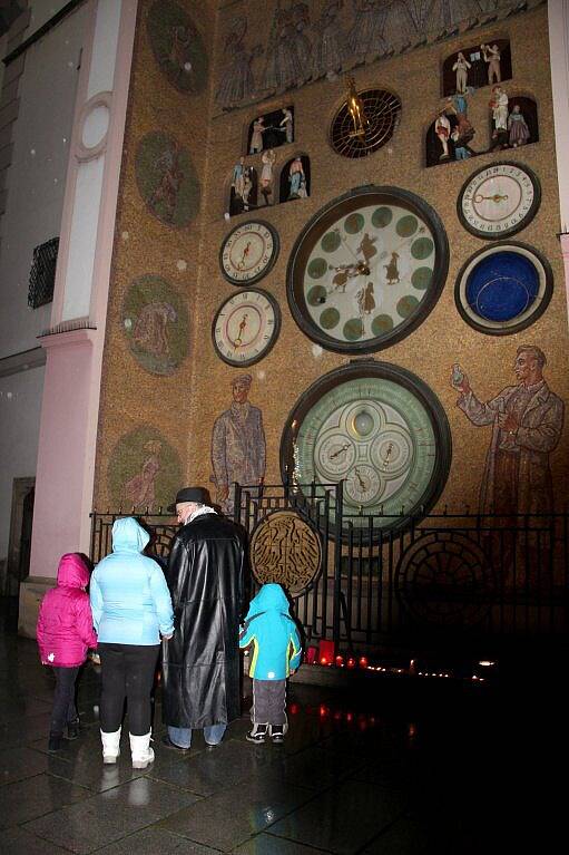 Setkání Olomoučanů k 25. výročí Sametové revoluce na Horním náměstí