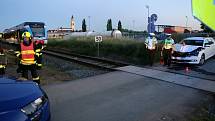Nehoda na nechráněném železničním přejezdu v olomoucké čtvrti Řepčín, 25. srpna 2020