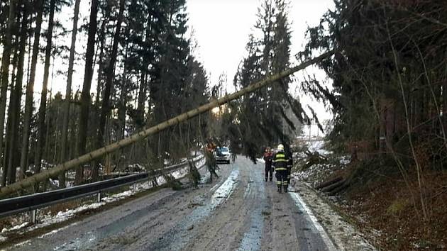 Řádění silného větru v Olomouckém kraji v noci na sobotu 5. prosince