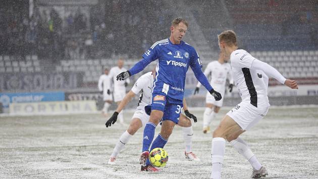 SK Sigma Olomouc - 1. FC Slovácko na sněhu