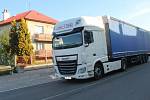 Hněvotín se snaží omezit tranzit nákladních vozidel a kamionů, v pracovních dnech jich obcí projede okolo tisícovky, jak ukázalo srpnové sčítání dopravy.