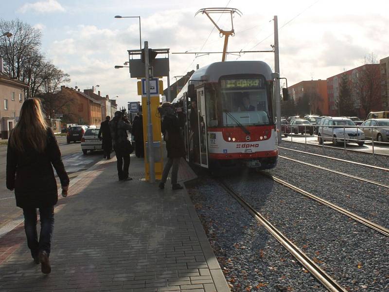 Slavnostní zahájení provozu na nové tramvajové trati mezi Šantovkou a Trnkovou ulicí v Olomouci
