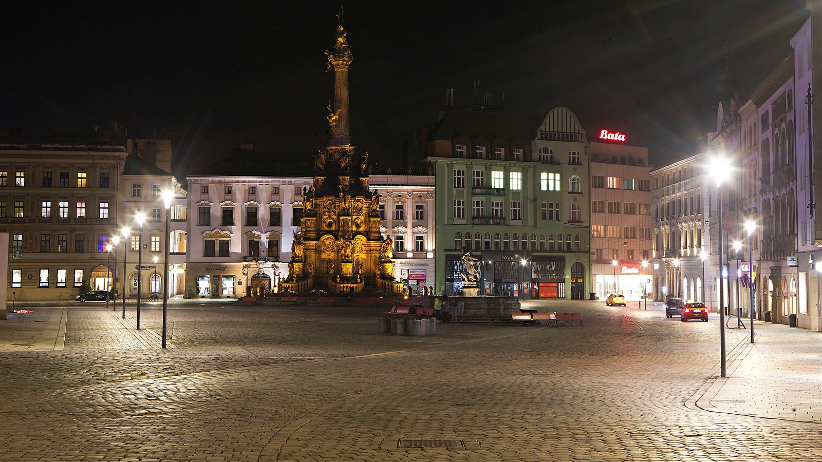 Horní náměstí zřejmě opět dostane nové lampy. Uvnitř jejich návrh -  Olomoucký deník