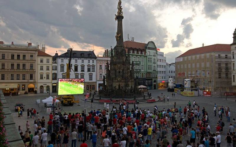 Přenos ze čtvrtfinále ČR-Portugalsko na Horním náměstí v Olomouci