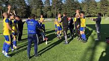 FK Šternberk - FK Medlov 3:2, Šternberk slaví postup do divize