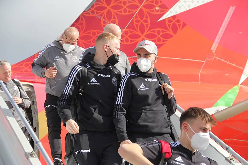Fotbalisté Sigmy dorazili na Maltu. Tomáš Zahradníček, Václav Jemelka, Kryštof Daněk