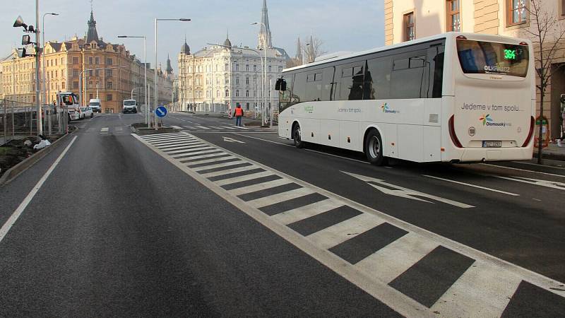 Nový most přes Moravu v Komenského ulici (u Bristolu) v Olomouci, 18. prosince 2019