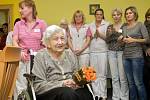 Paní Marie Schiefersteinová oslavila na Hrubé Vodě 100. narozeniny