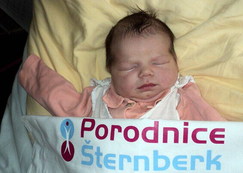 Tereza Žváčková, Břidličná narozena 27. listopadu míra 50 cm, váha 3580 g