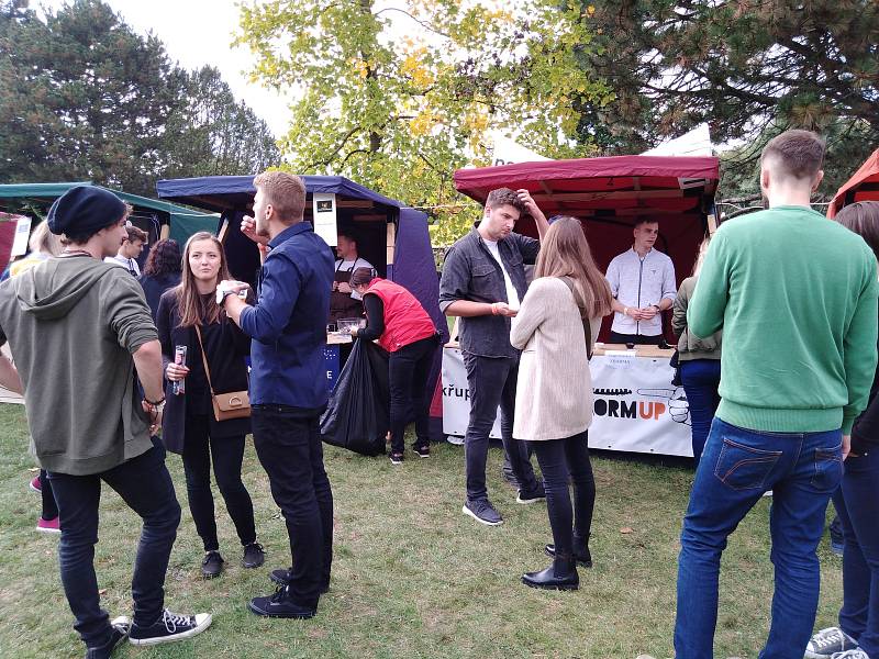 Garden Food Festival se v Olomouci koná už léta, letos se ale přestěhoval do rozária.