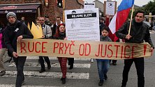 Za nezávislot justice. Pochod a demonstrace v Olomouci 29.4.2019