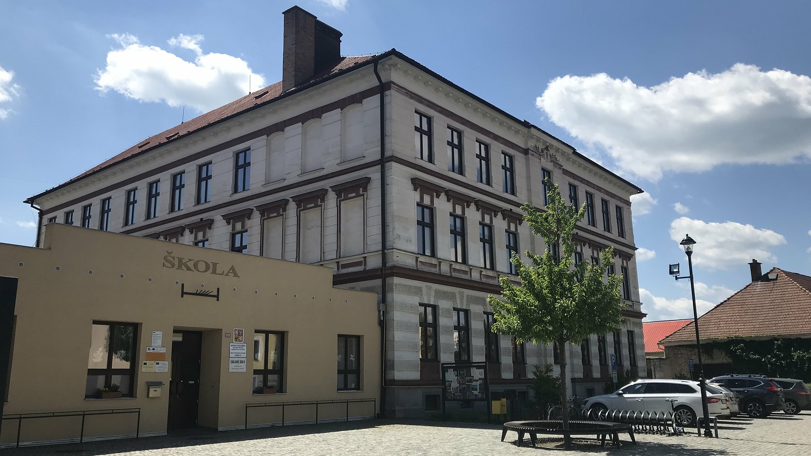 V Uničově se koronavirem nakazil učitel základní školy - Olomoucký deník