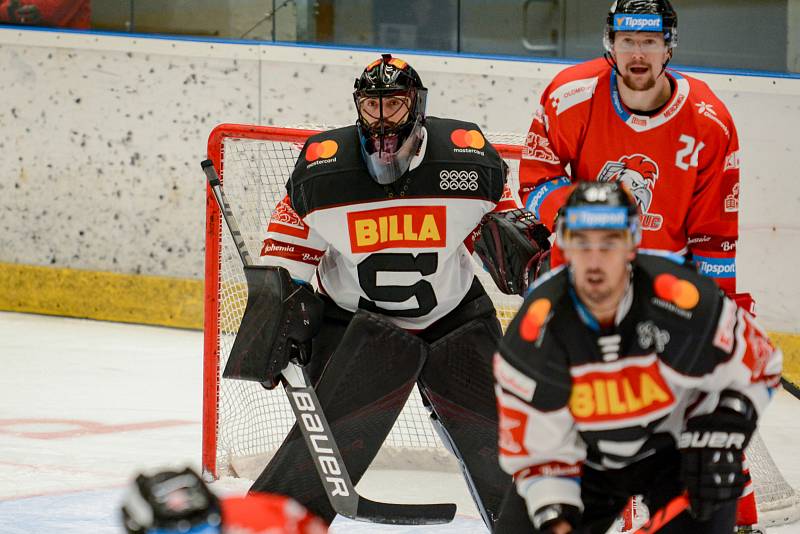 Hokejisté HC Olomouc (v červeném) hostili v rámci 33. kola Tipsport extraligy pražskou Spartu.